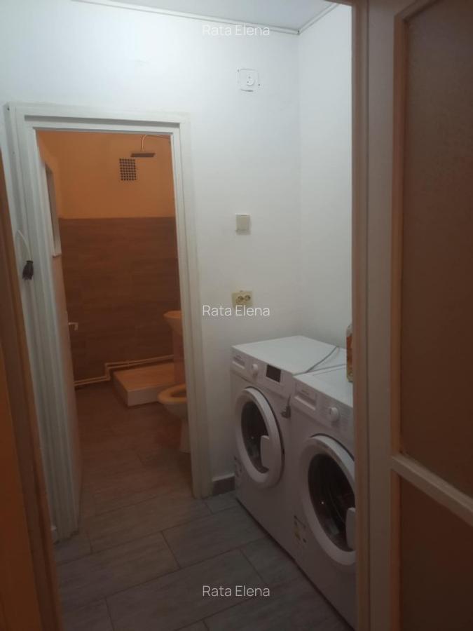 Apartament de vânzare - 5