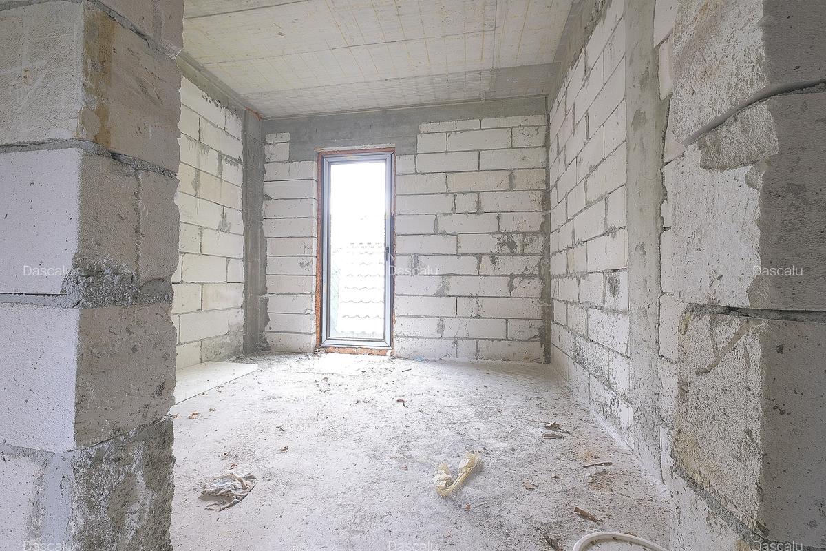Casă cu 9 camere în Valea Popii - 7