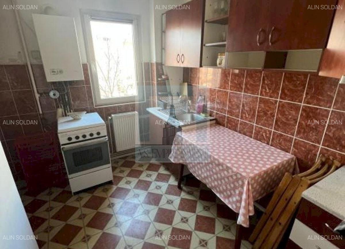Apartament 3 camere - zona Centrul Civic - 9