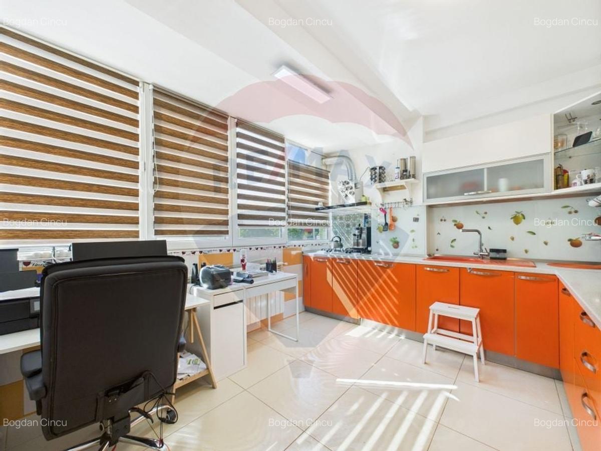 Apartament cu 3 camere semidecomandat, mobilat în Colentina - 16