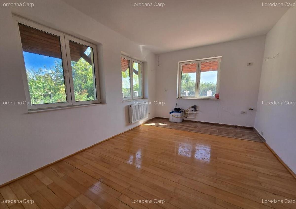 Casa moderna tip duplex - 3 camere - 2 bai - 410 mp teren - 6