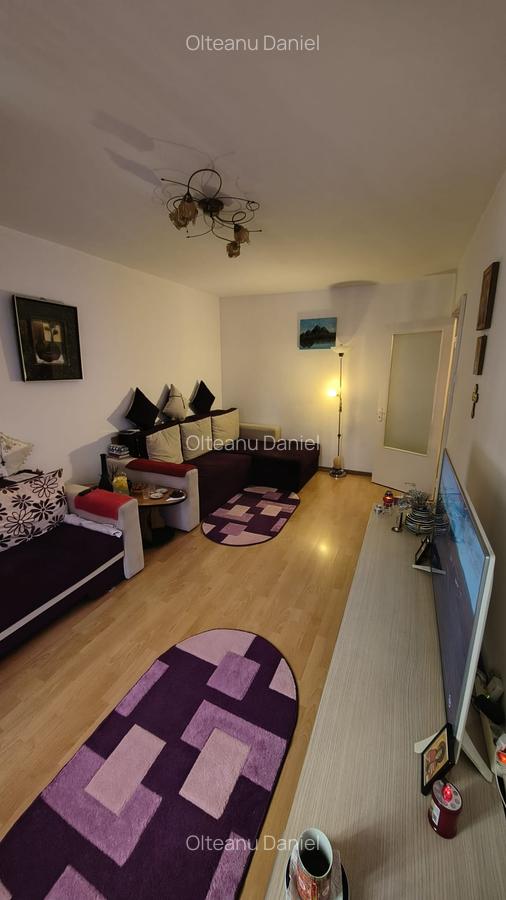 Garsonieră decomandată în Olteniței - 2