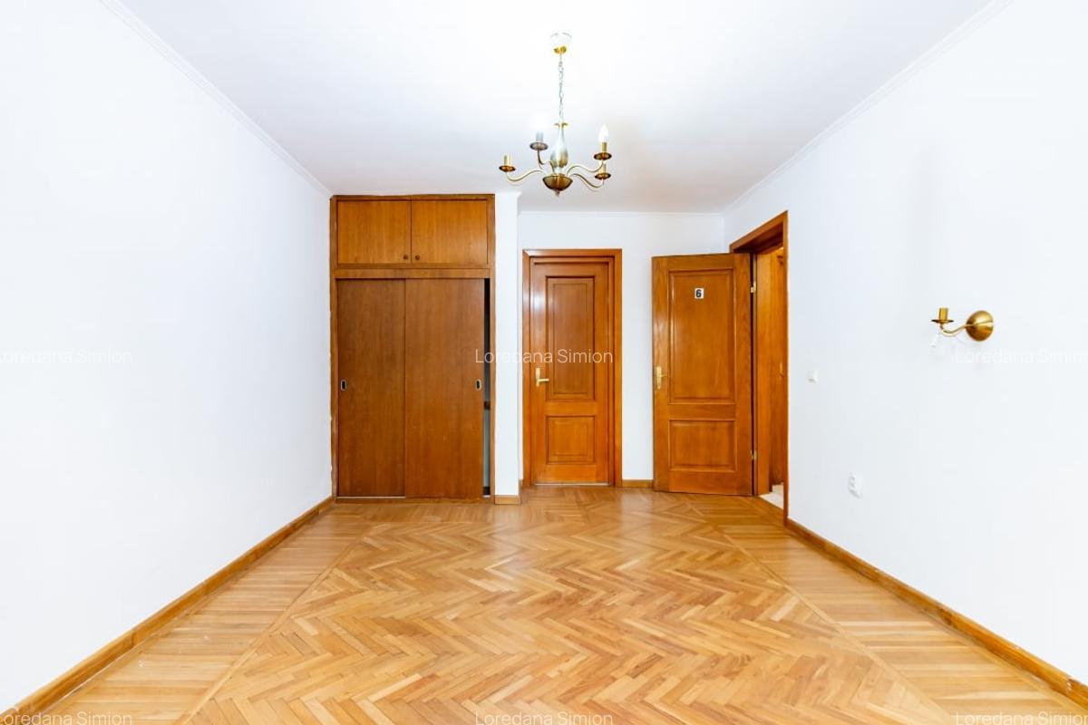 Spatiu comercial / birouri - Bulevardul Pipera, 50 mp utili, Etaj 1, parcare - 2 Spatiu comercial / birouri - Bulevardul Pipera, 50 mp utili, Etaj 1, parcare - 2