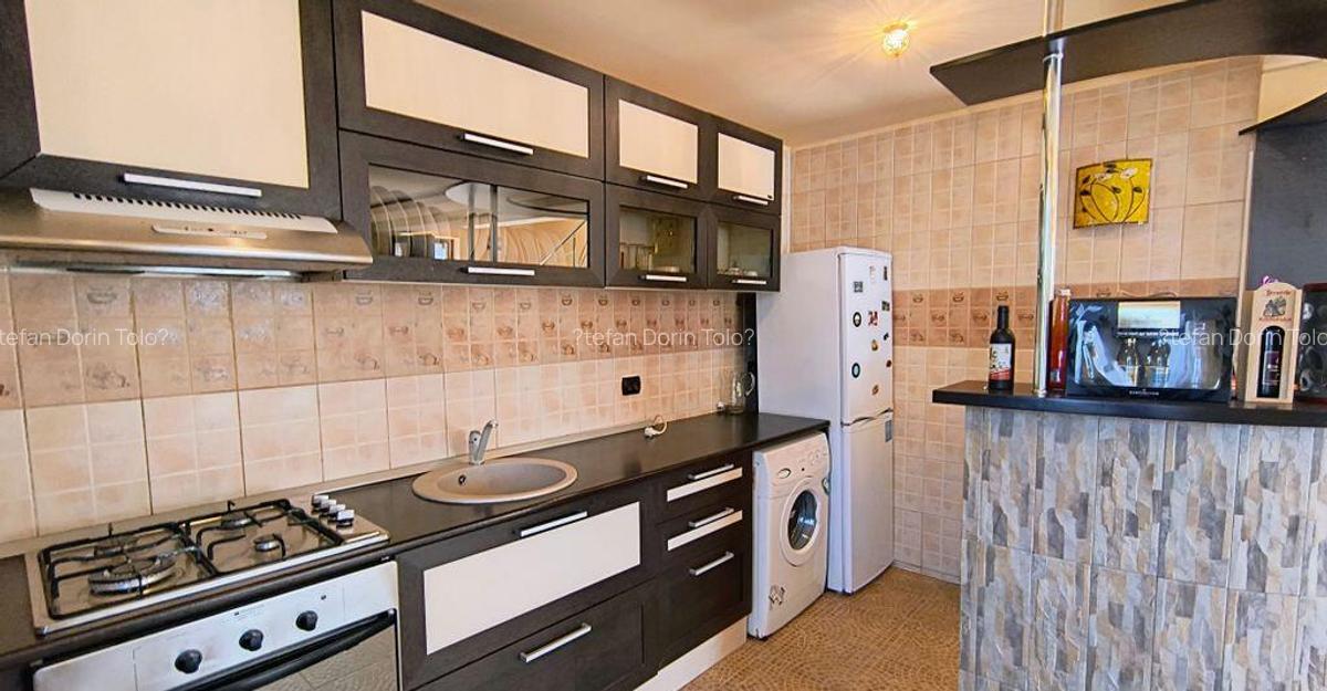 Navodari | Casa spa?ioasa cu teren mare - 18