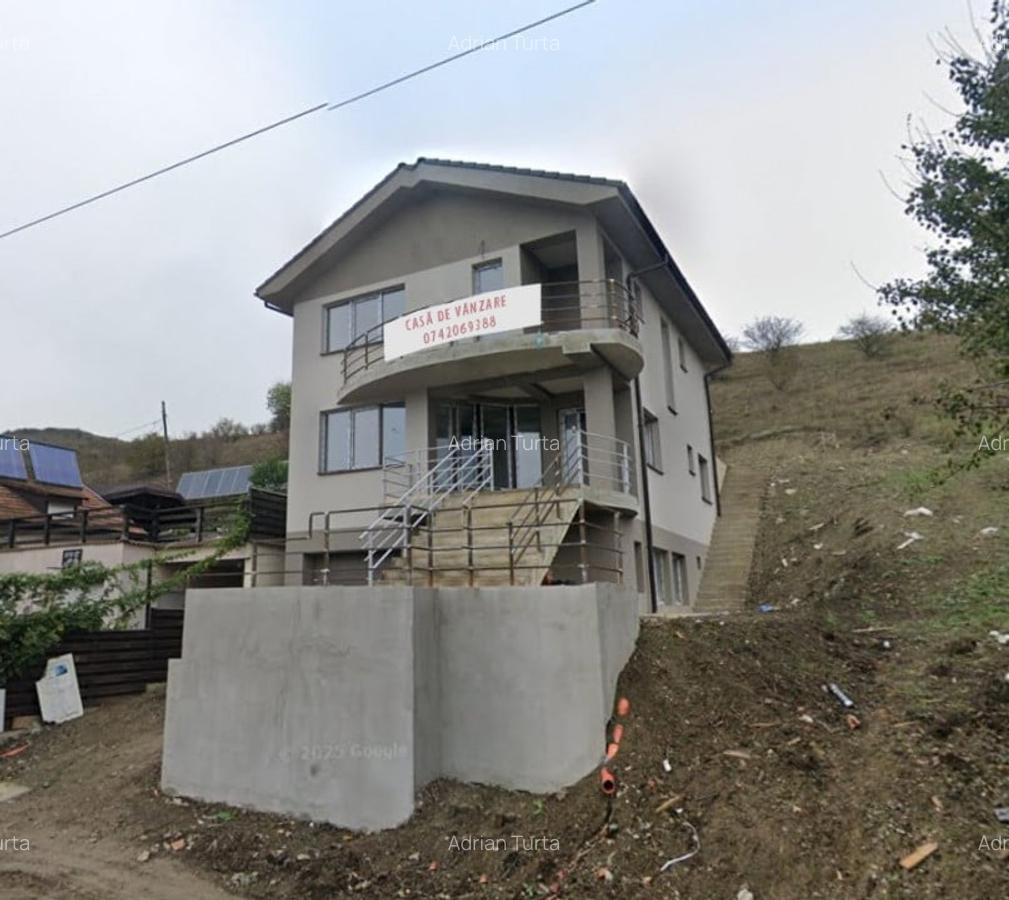 Casa individuala cu vedere spre lac - Chinteni - 1