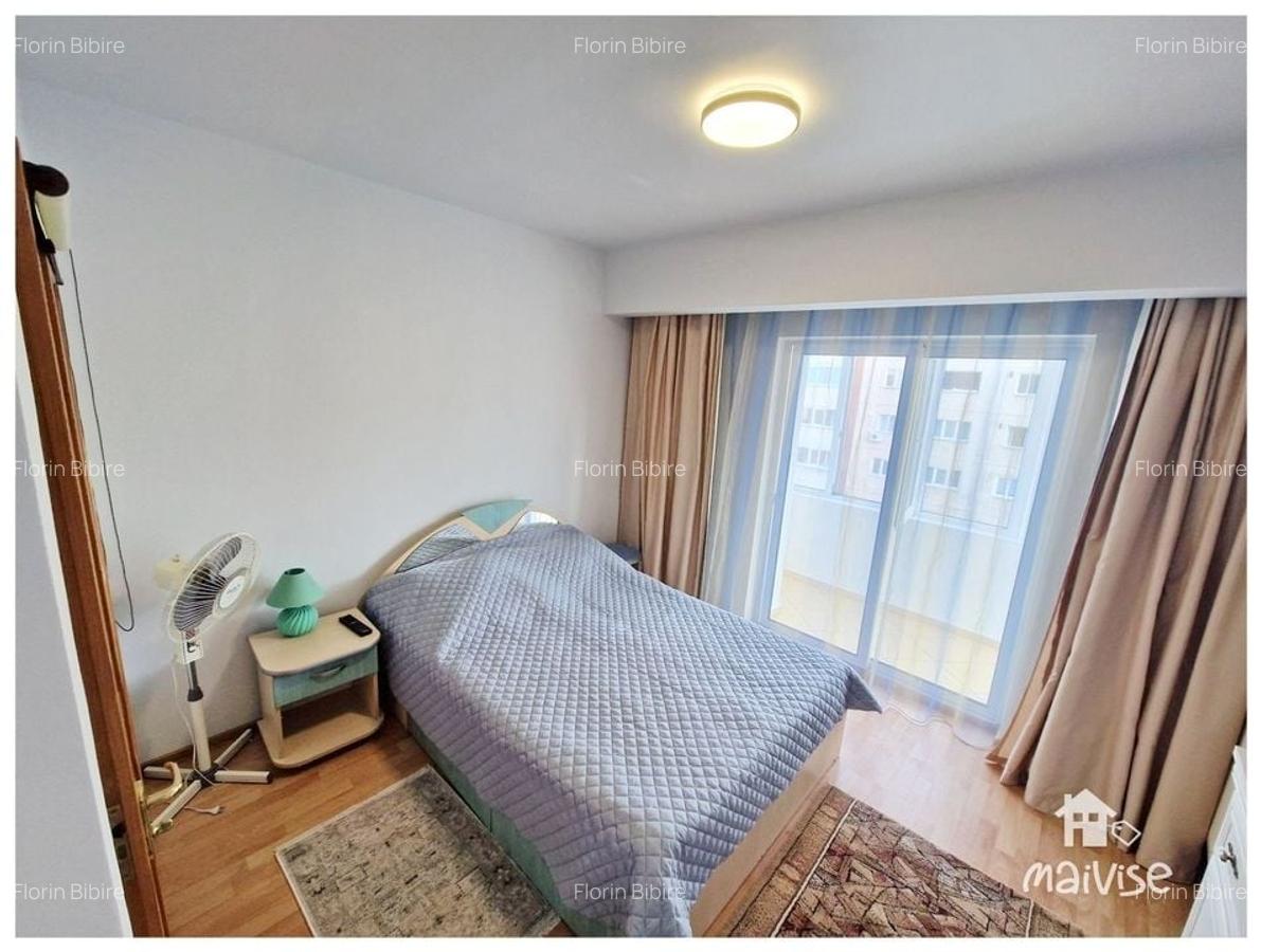 Apartament 3 camere de inchiriat, str Toamnei- Centrul Civic - 7