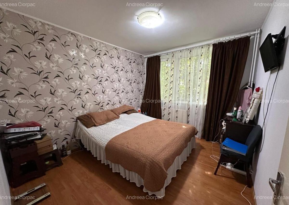 Apartament 4 camere - Izvorul Crisului - 6