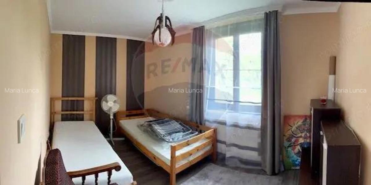 Casa / Vila cu 4 camere de vanzare - 14