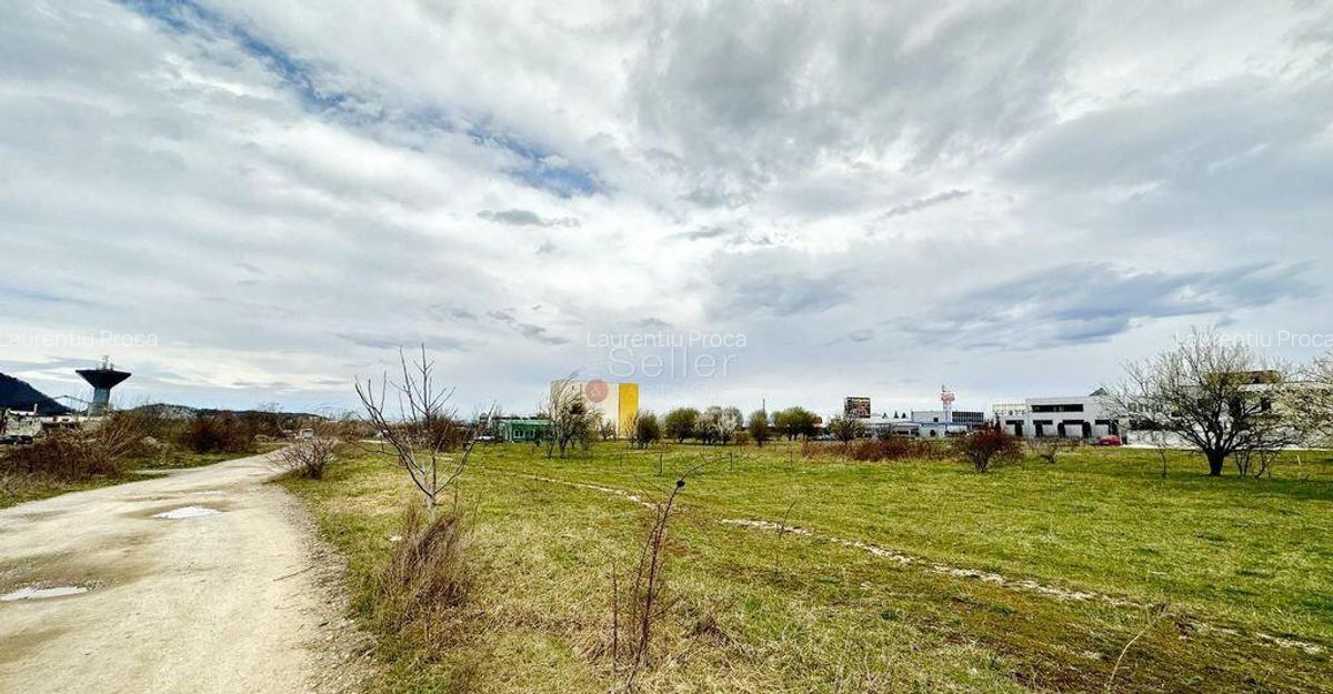 Teren Intravilan Zona Rezidentiala - 2