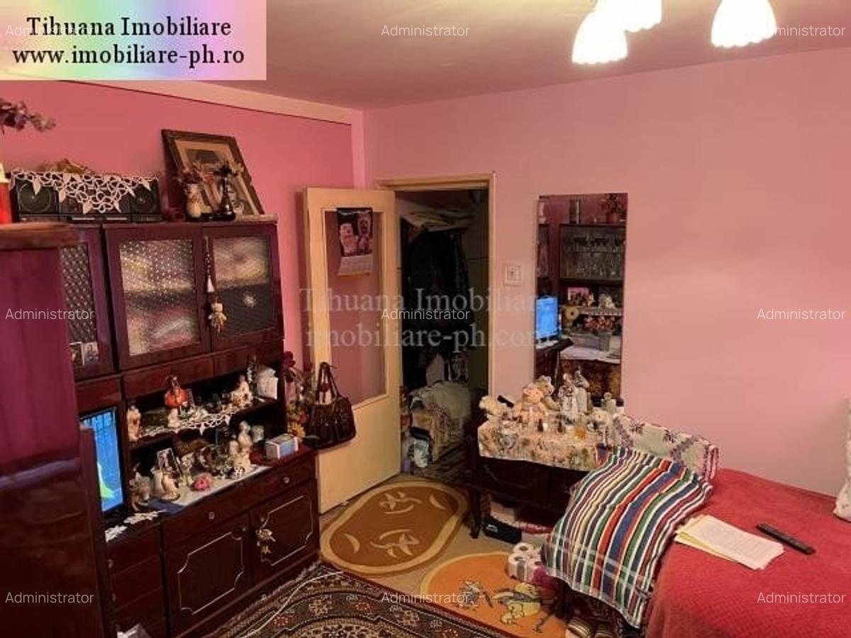 Apartament 2 camere de vanzare:Vest(Zarandului),etajul 2 - 3
