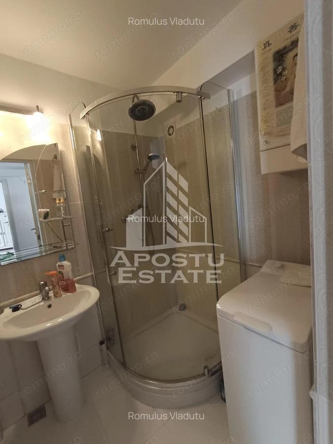 Apartamant 2 camere in centrul orasului centrala proprie, loc parcare - 11