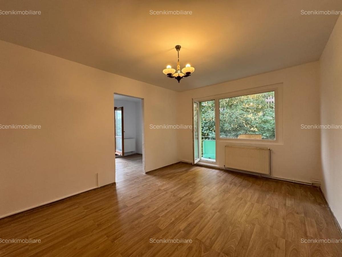 Apartament cu 3 camere semidecomandat, doua balcoane, zona piata Astra - 1