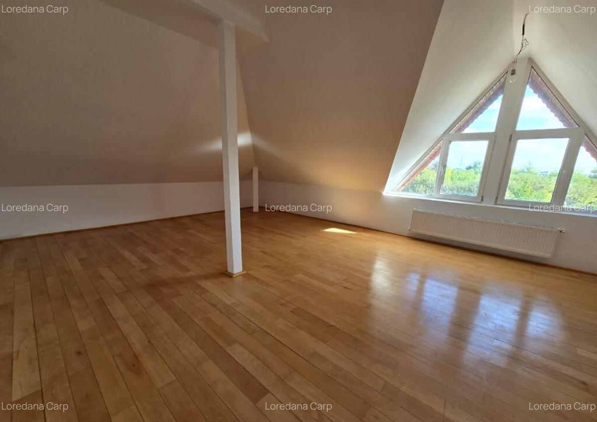 Casa moderna tip duplex - 3 camere - 2 bai - 410 mp teren - 11