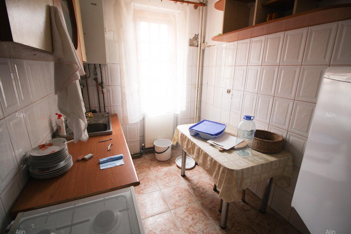 Apartament cu 2 camere decomandat în Central - 6