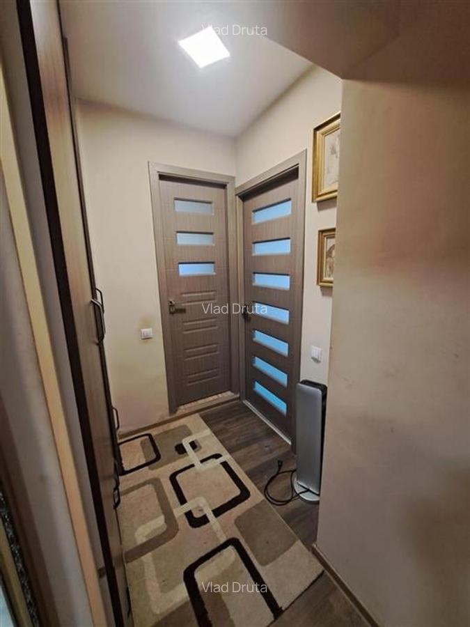 Apartament cu 4 camere decomandat în Rogerius - 3