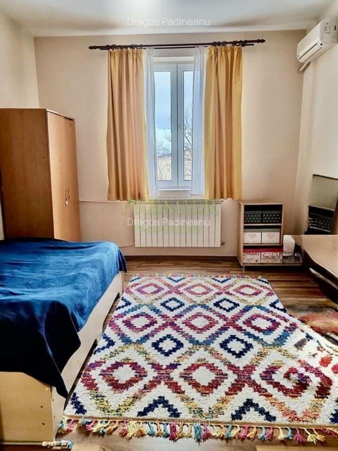 Bloc Rusesc Bucurestii noi vis a vis de metrou Bazilescu boxa - 16