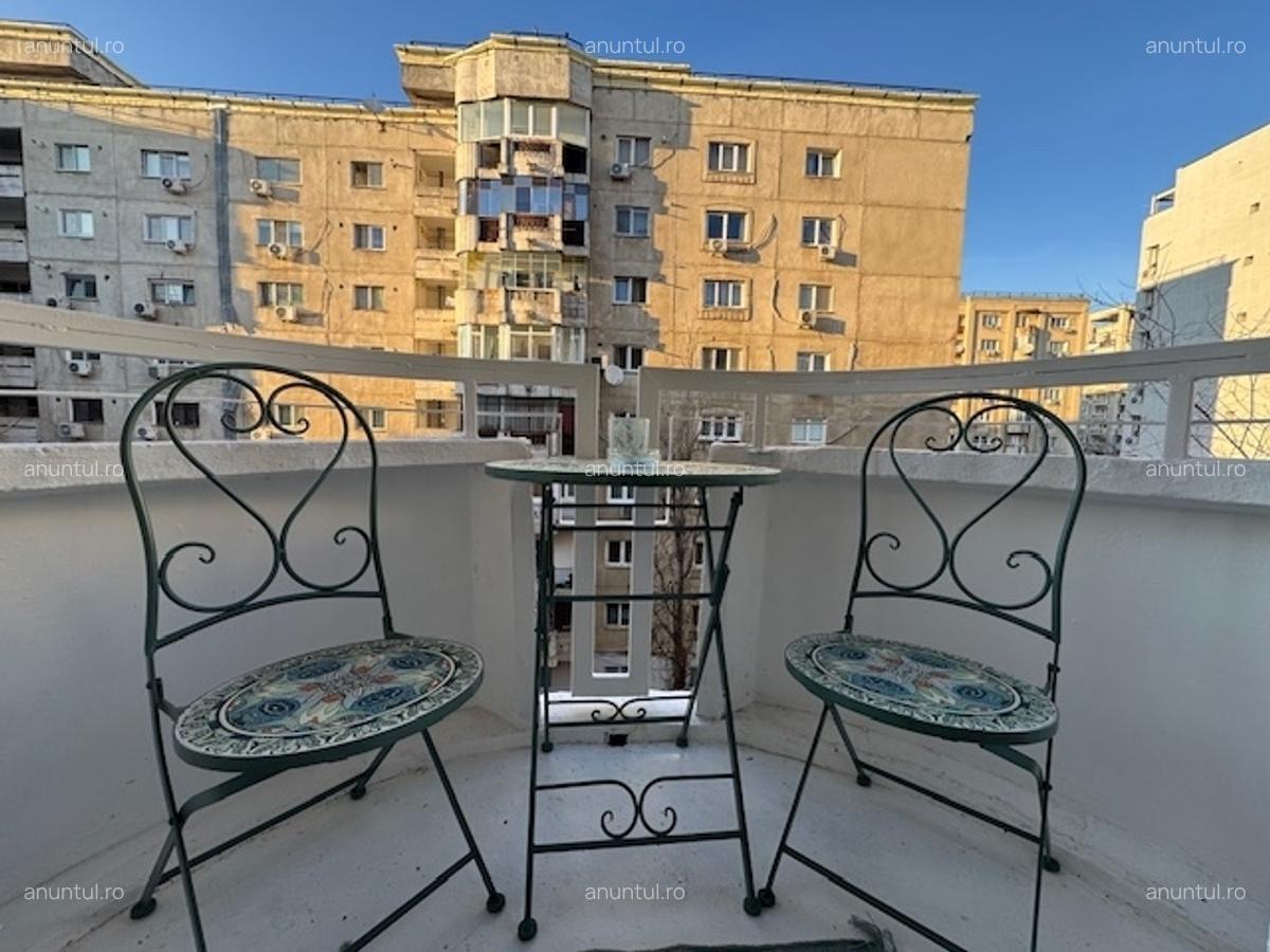 Unirii, Octavian Goga, centrala proprie - 12
