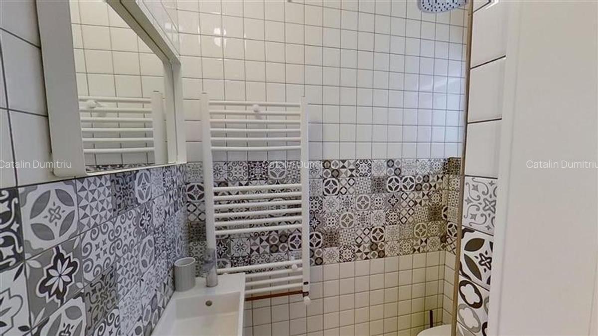 TUR 3D! Proprietate cocheta, pretabila regim hotelier, Centrul Istoric Brasov - 3