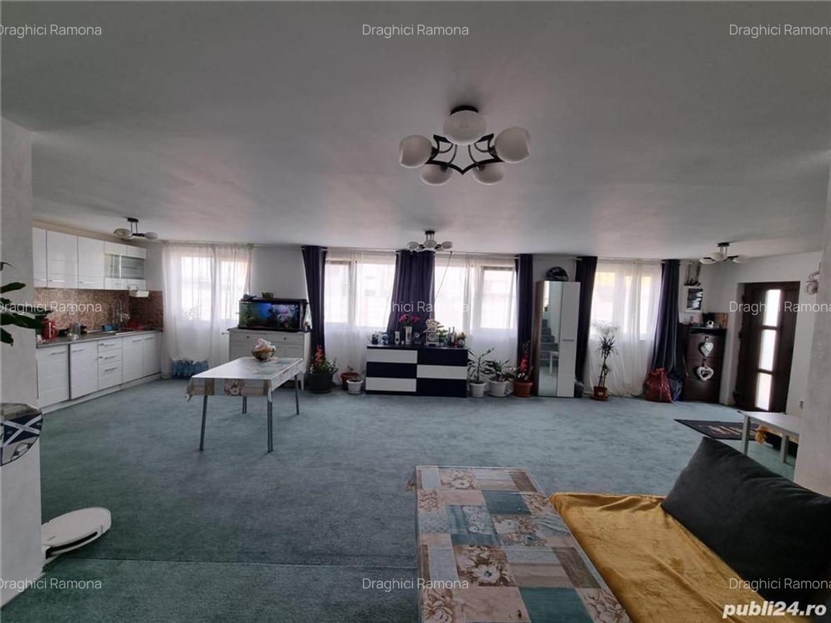 Vila de vanzare urgent mult sub pretul pie?ei - 2