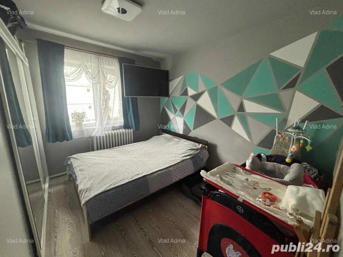 Apartament de vanzare - 3