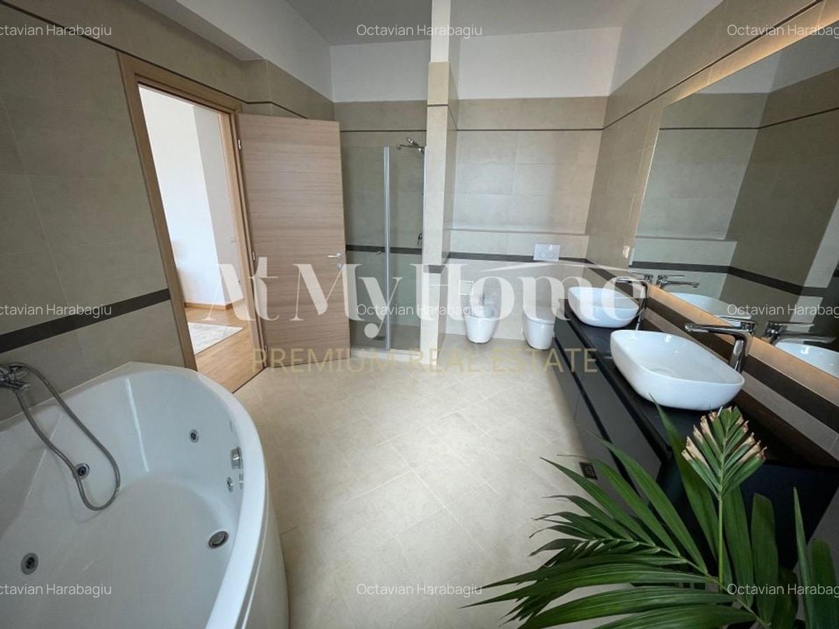 Penthouse superb, spatios cu 5 camere, mobilat partial, 3 parcari, terasa 157mp - 5