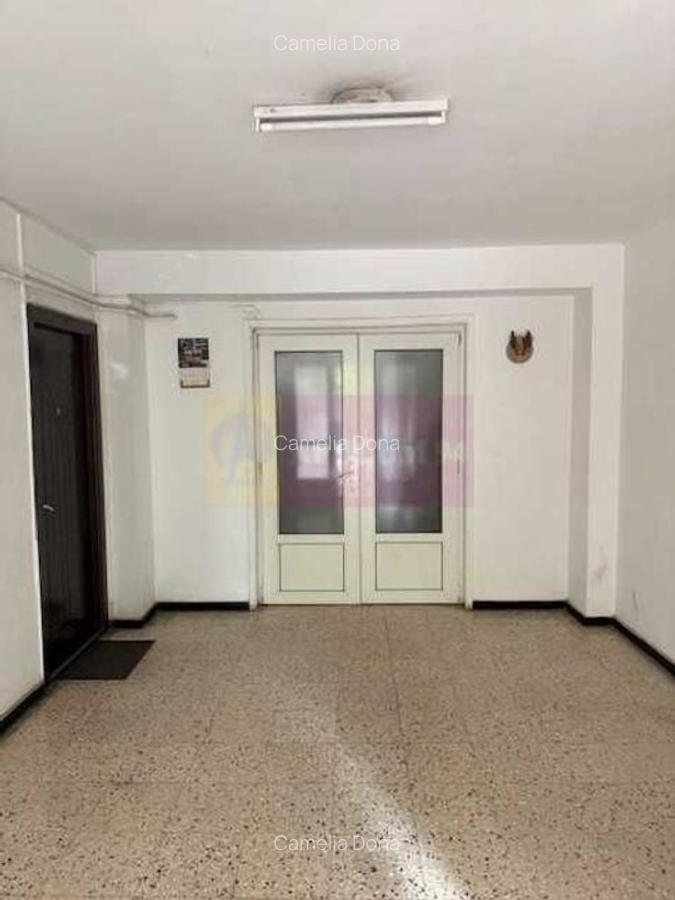 Vanzare apartament 4 camere Titan, metrou M1 - 1