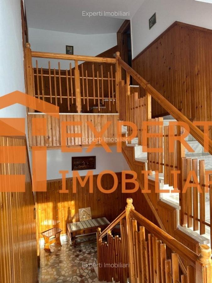 Casa compusa din 7 camere situata in zona EFORIE NORD - CENTRU - 1
