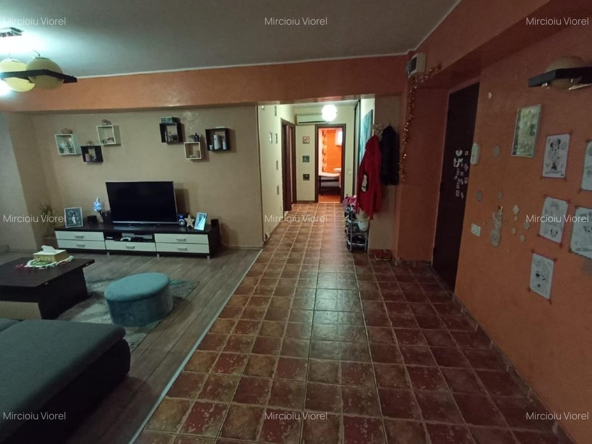 Apartament 3 camere, intre Gorjului si Pacii, propietar - 3