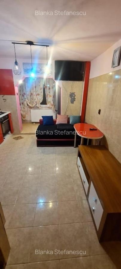 Oportunitate!!! Apartament 2 camere, decomandat, de vanzare, etaj 1, Craiter - 1