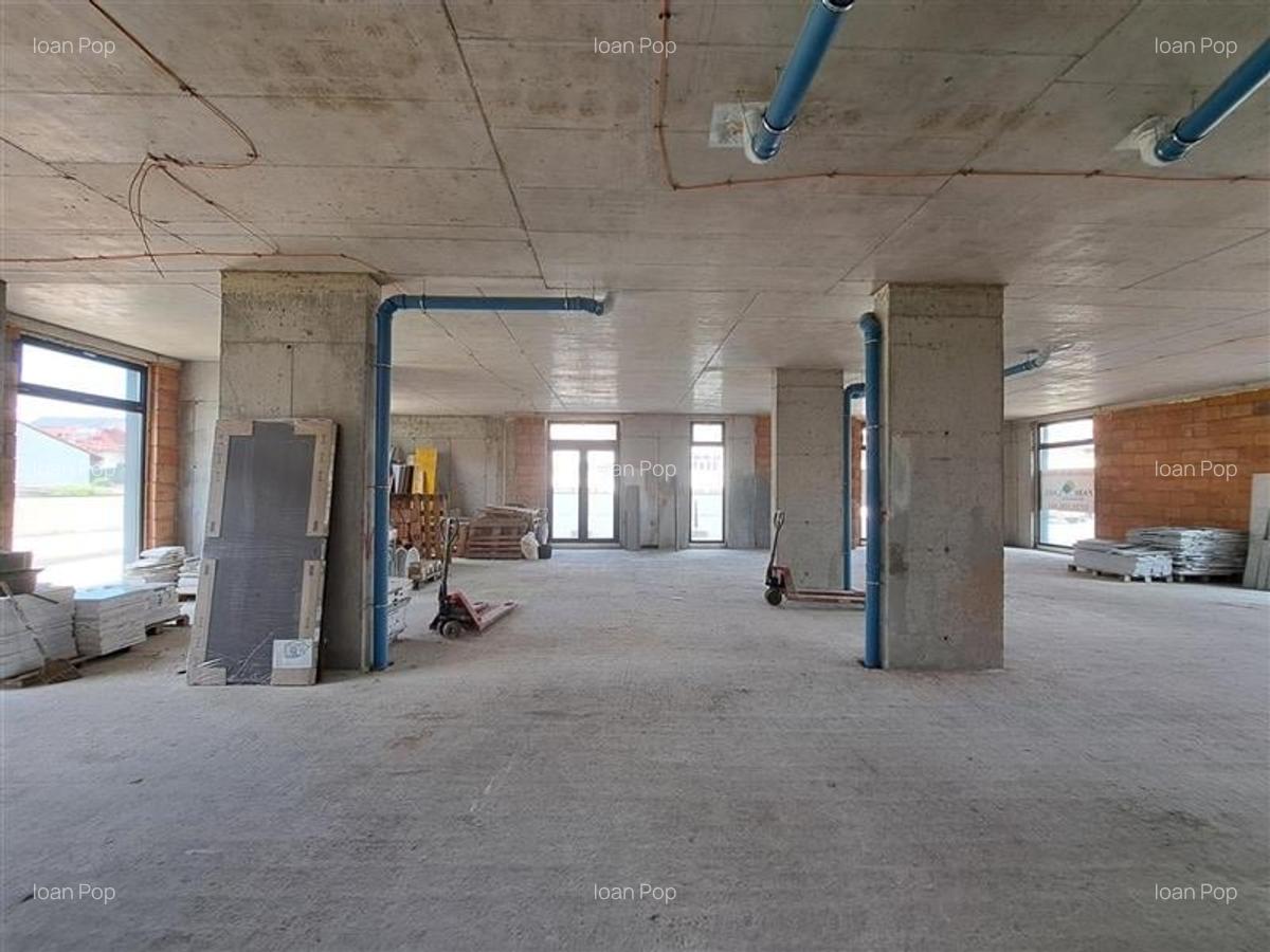 Spatiu comercial, 711 mp utili, situat in cartierul Intre Lacuri! - 3