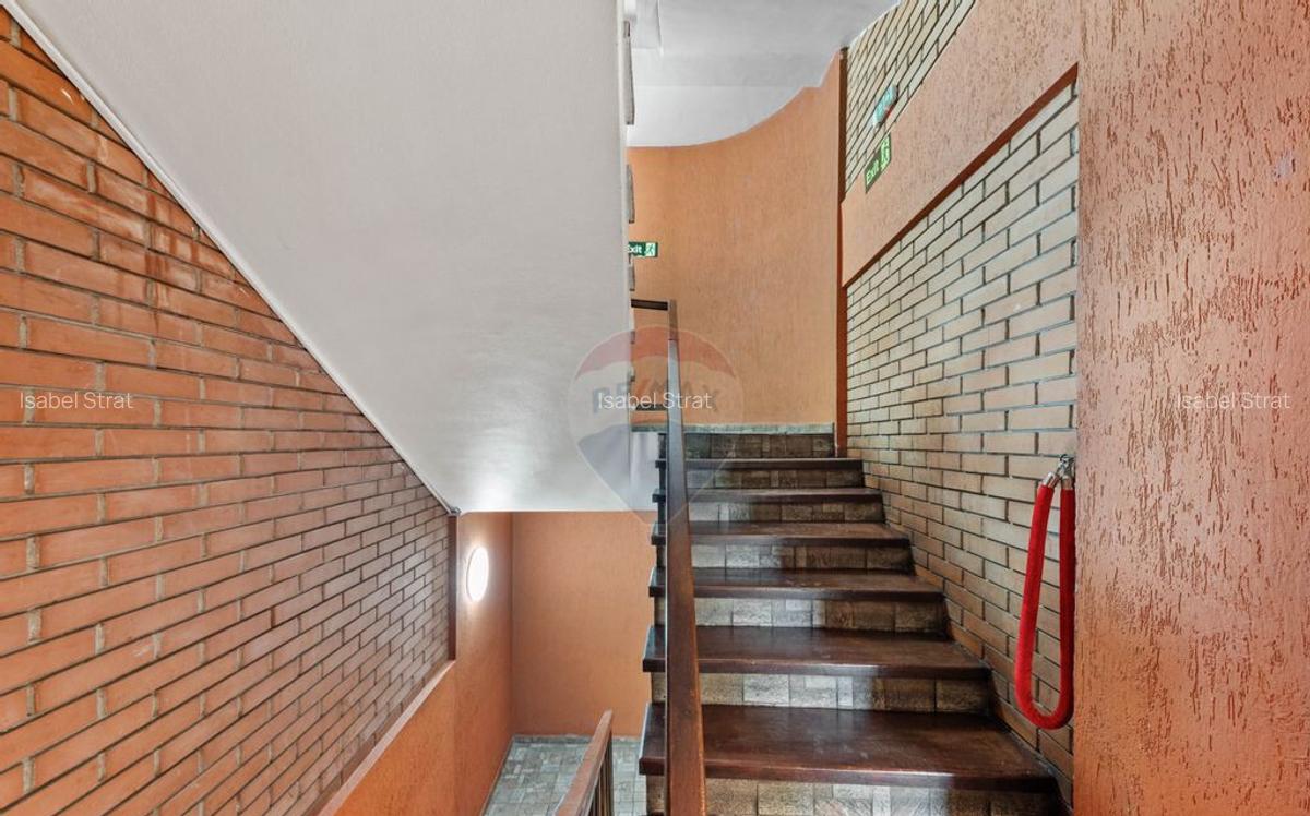 INCHIRIERE Spa?iu Comercial: Restaurant, Terasa, Parcar... - 15