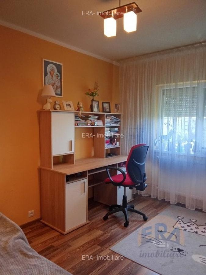 Apartament cu 3 camere decomandat, mobilat în Cantemir - 7