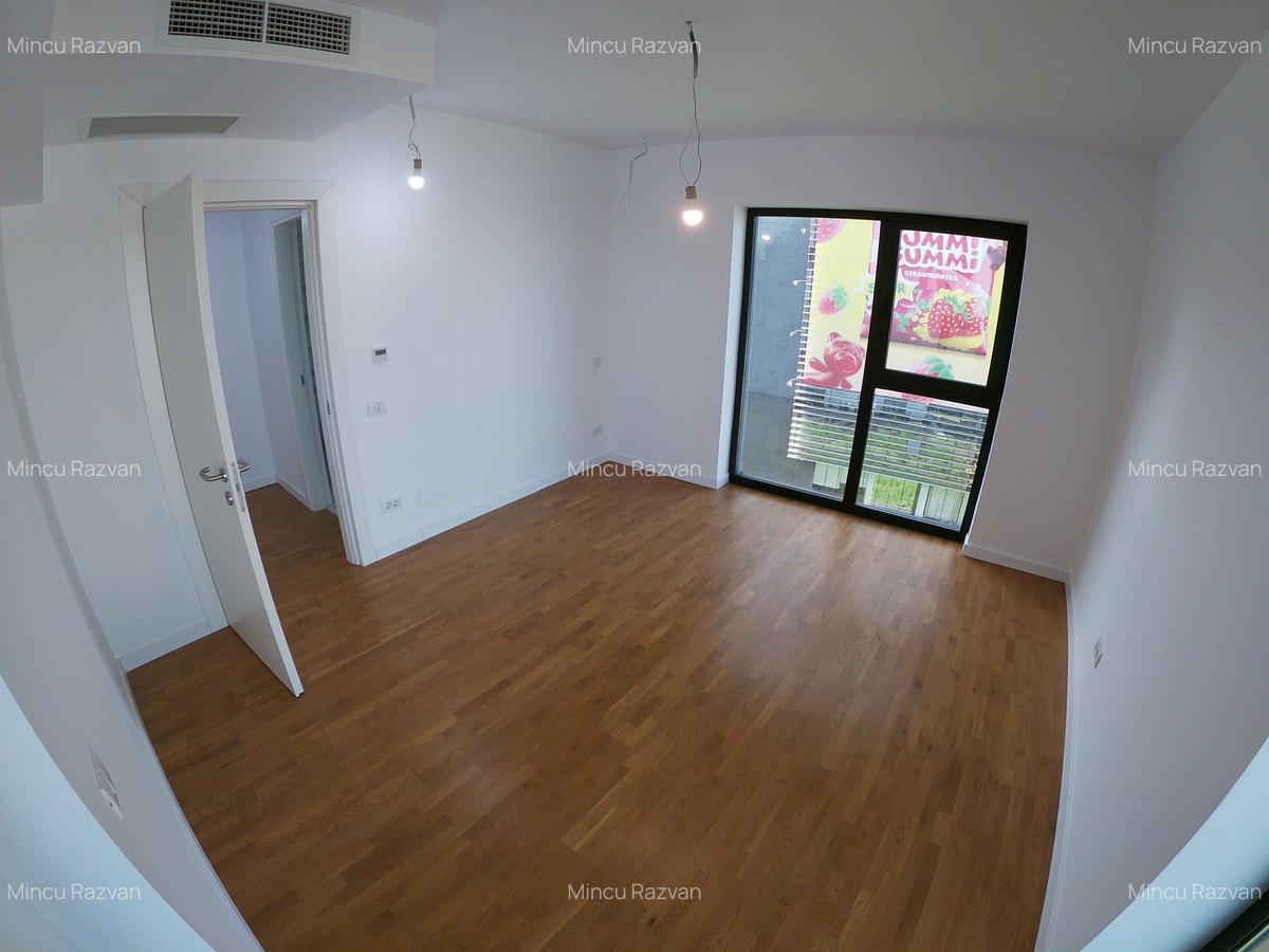 Apartament cu 4 camere decomandat în Băneasa - 23