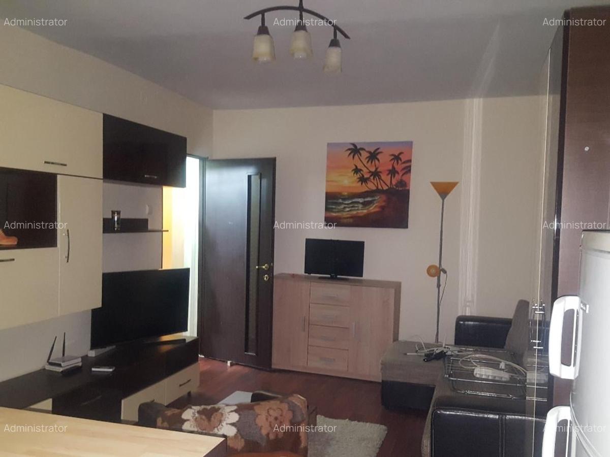1 cam conf unu Complex in spate la BRD  amenajat Mobilat Utilat Modern - 1