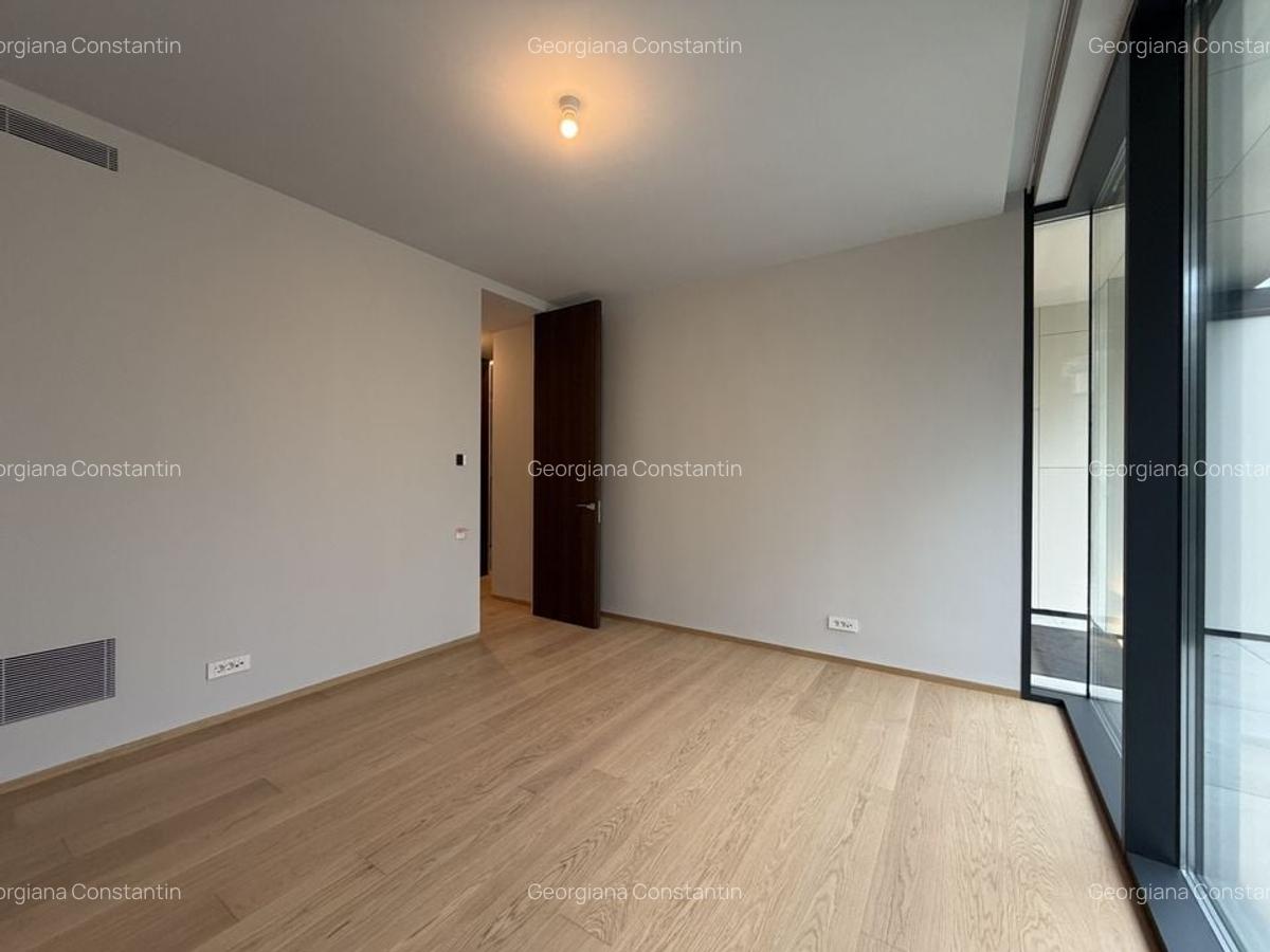 Vila cu finisaje si dotari PREMIUM moderna, individuala, garaj dublu - 19