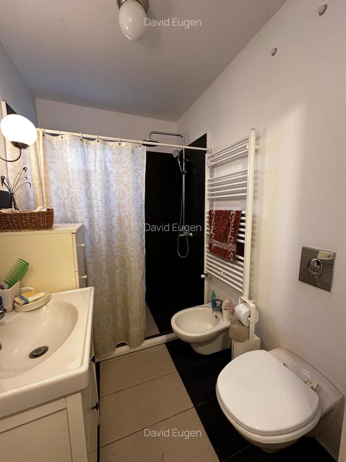 Locuinta de vacanta / rezidentiala - - 11