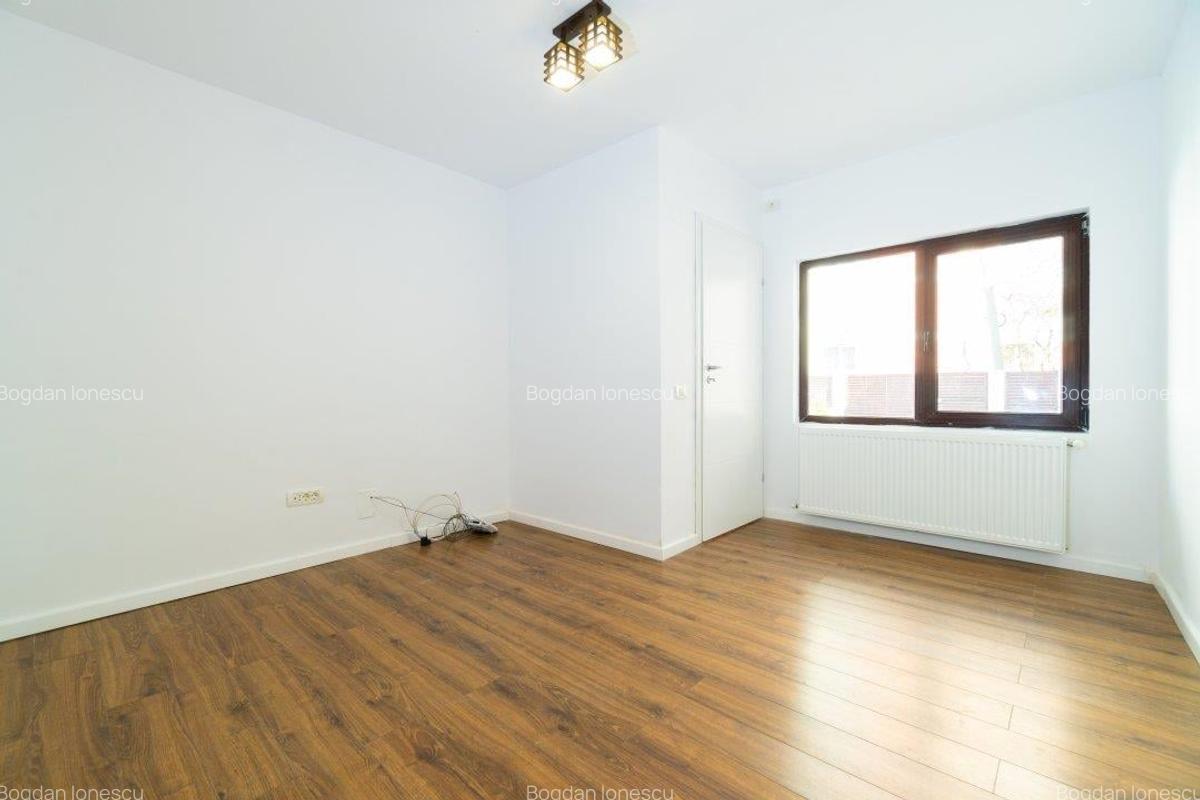 Casă individuală cu 6 camere în Lacul Tei - 7