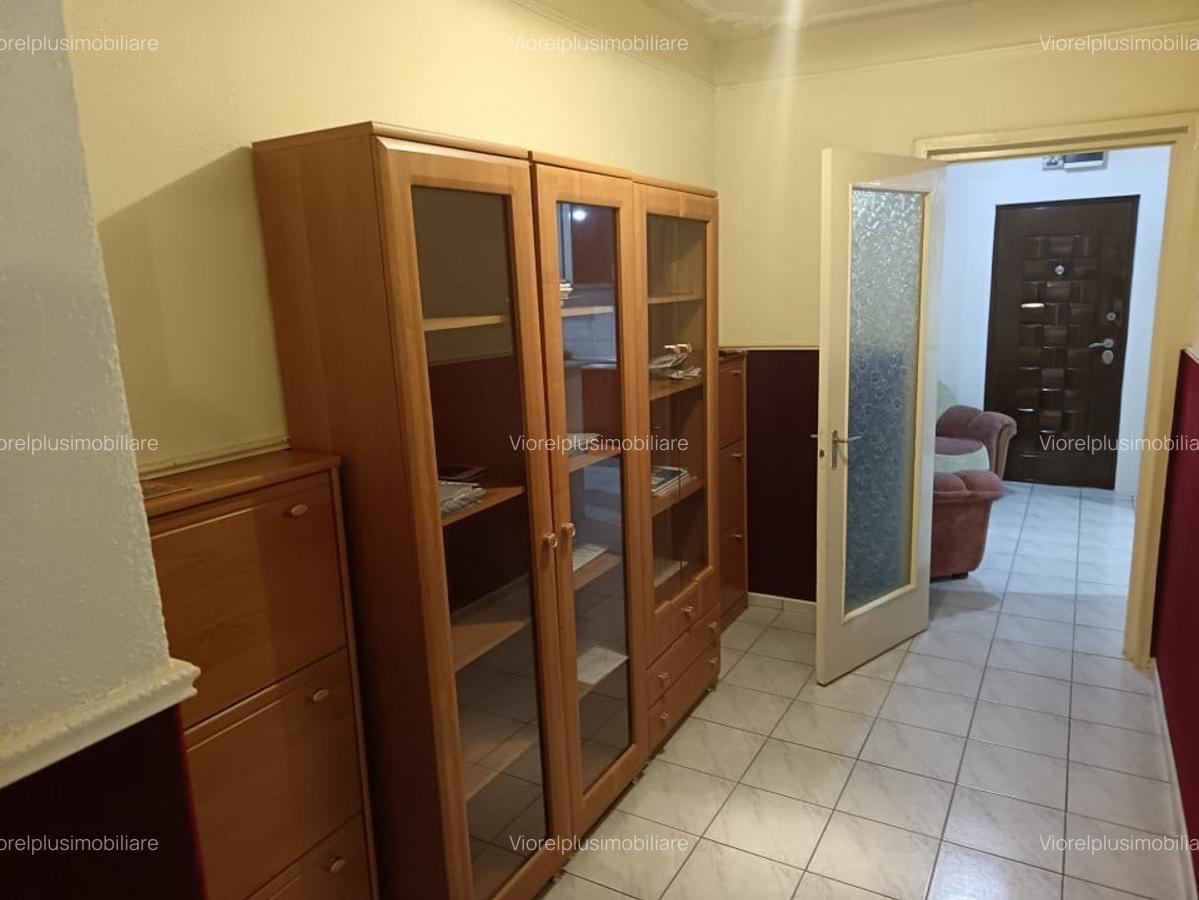 APT. 3 CAMERE, DECOMANDAT, ETAJ 1, SEMIMOBILAT, FARA RISC  MIRCEA CEL BATRAN - 1
