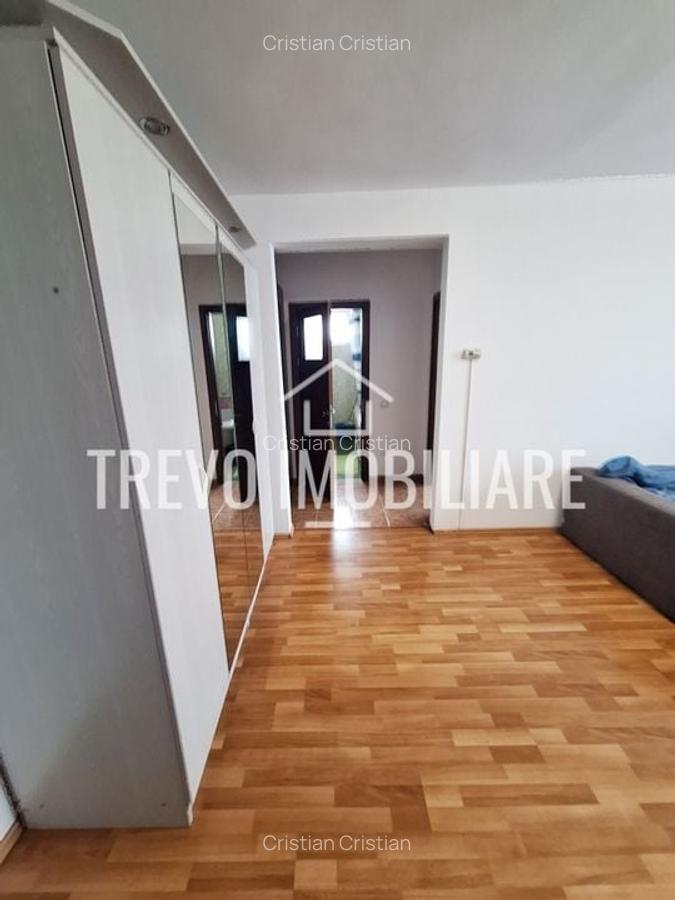 Apartament cu 1 camera, decomandat, 46 mp, zona str. Bucuresti. - 5