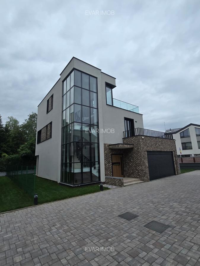 Vila individuala cu piscina-Pipera-Voluntari-garaj propriu-290 mp-COMISION 0% - 1