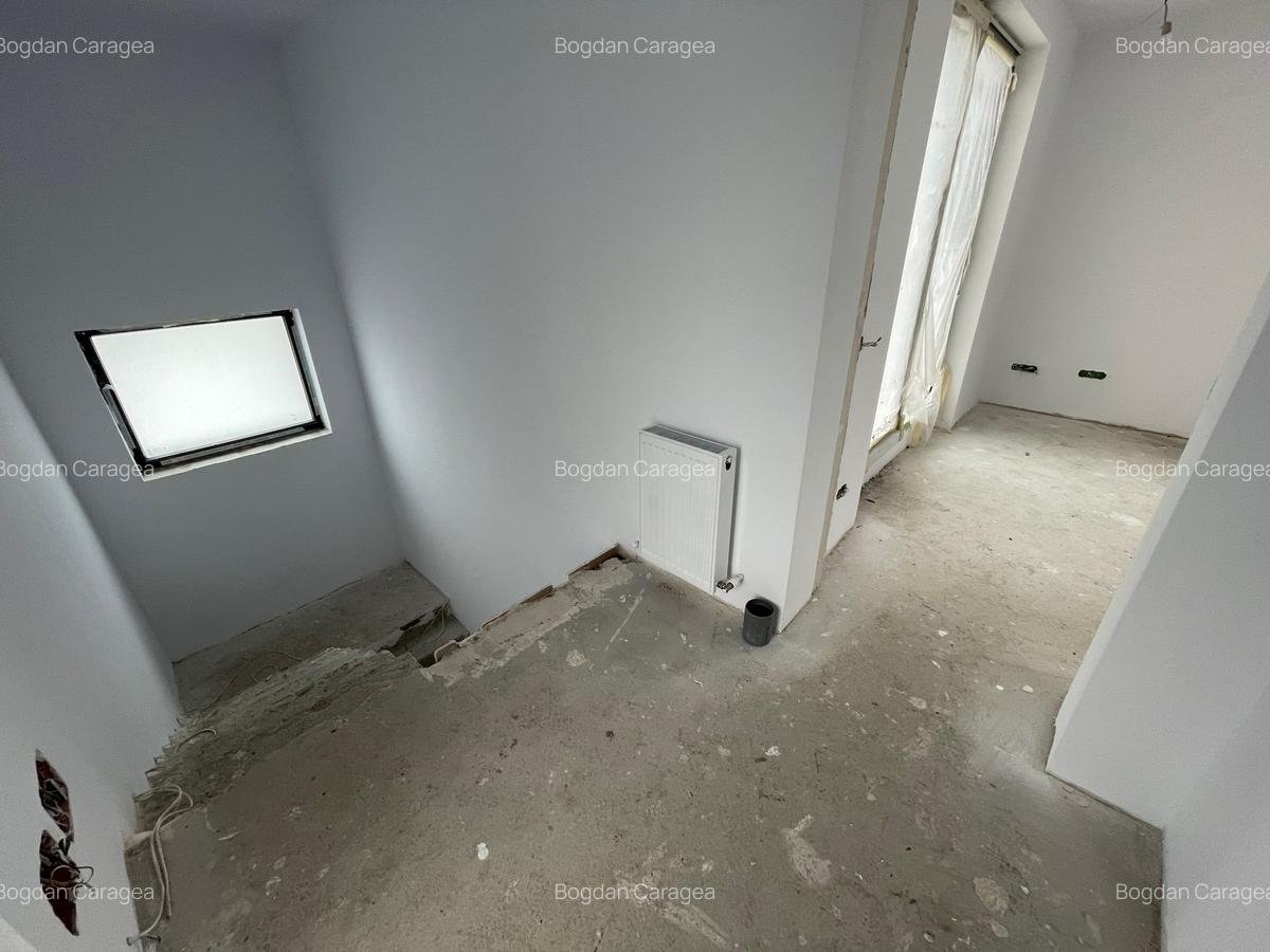 Casă cu 5 camere în Metalurgiei - 7