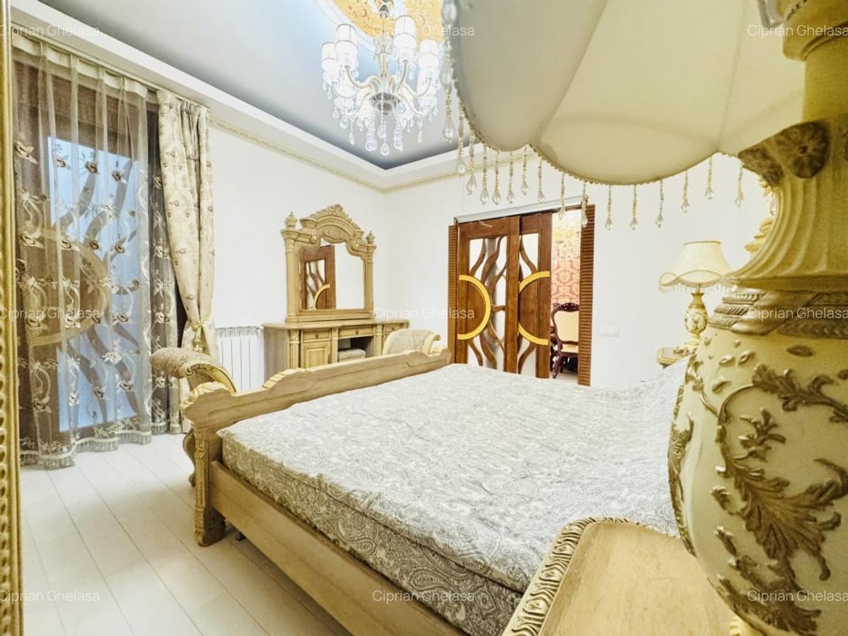 Apartament deosebit in zona Piata Universitatii - 13