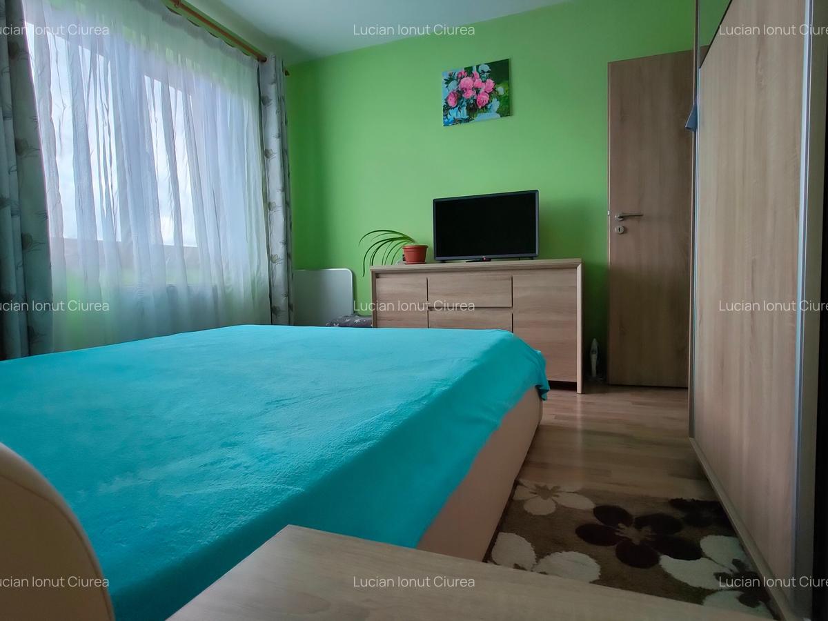 Apartament 2 camere de vanzare in Tractorul - 5