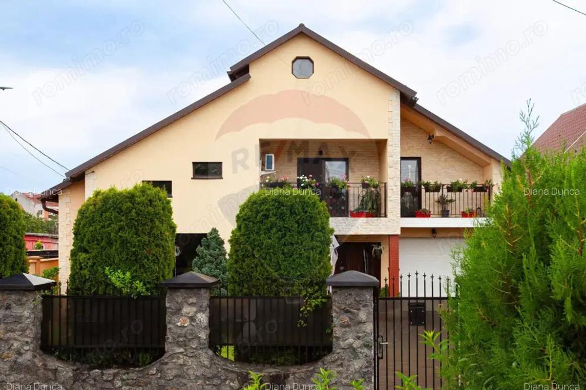 Casa primitoare de vanzare in localitatea Lipova - 2