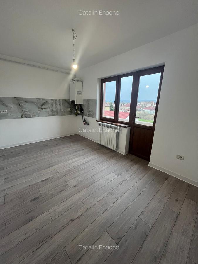 Apartament 4 camere Strada Cuza - Petresti -etaj 2 - 105 mp - 13