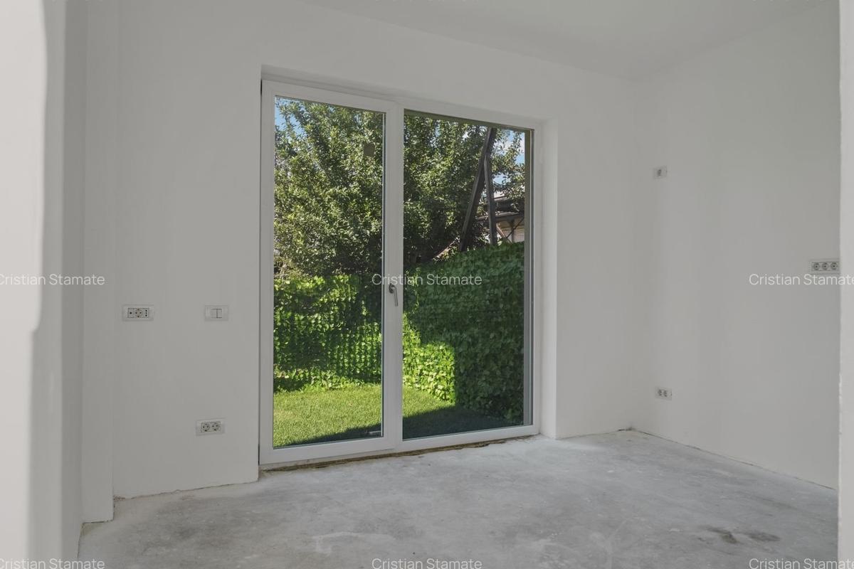 Vila sector 1 - 300mp - P+2+M - 11 camere - Chitila - 7