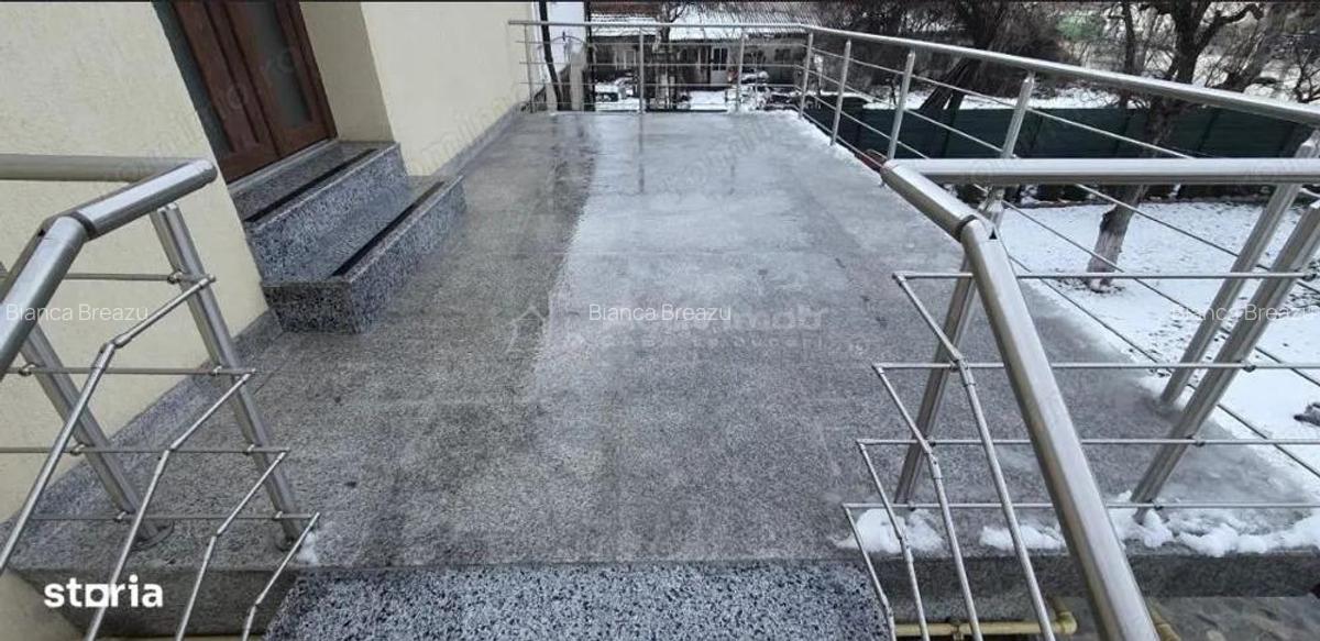 Casa - 2 apartamente - Rasnov - 7