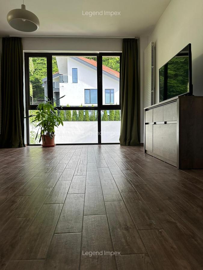 Apartament cu 2 camere decomandat în Dârste - 3