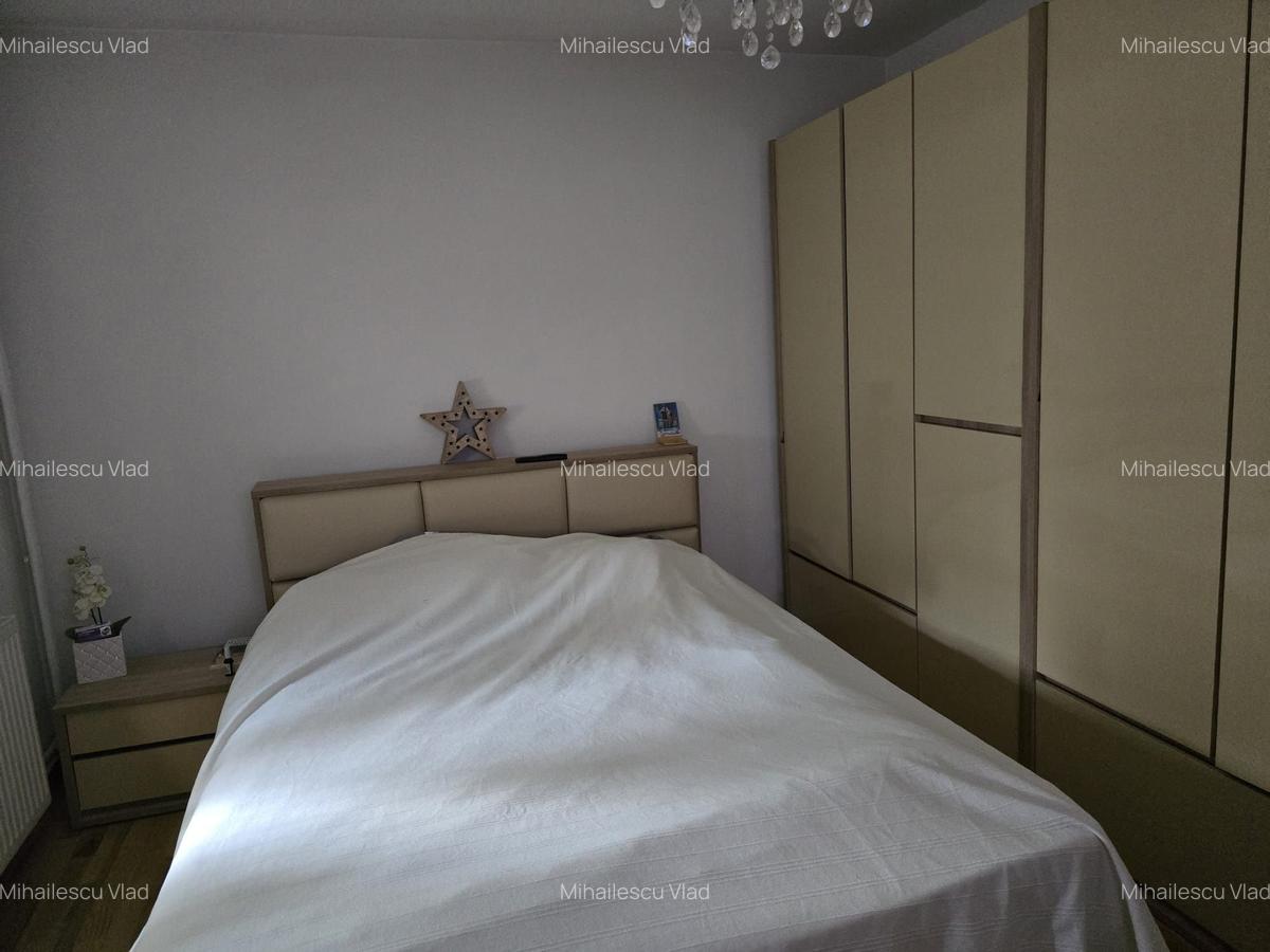Apartament cu 3 camere decomandat, mobilat în 13 Septembrie - 4