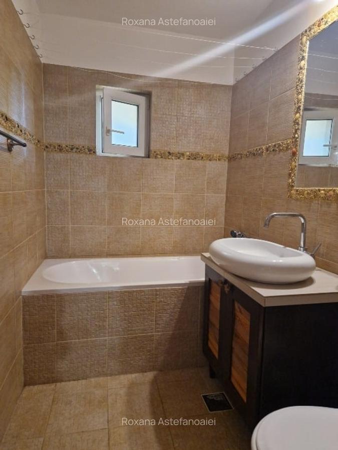 Apartament spatios cu centrala proprie - 3